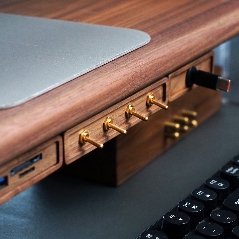4방향 독립 제어 USB 전원 모듈 블랙 월넛 액세서리 - Monitor Stand 리뷰 및 가격